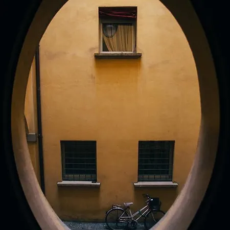Via Del Carro * Bologna