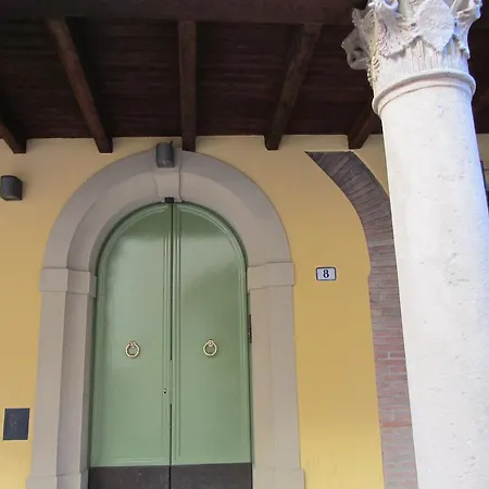 Bed and Breakfast Via Del Carro *