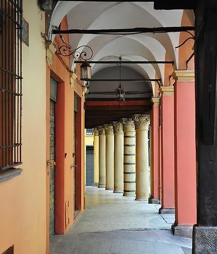 Via Del Carro Bolonia