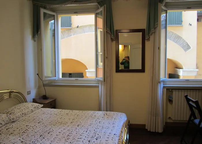 Via Del Carro Bologna